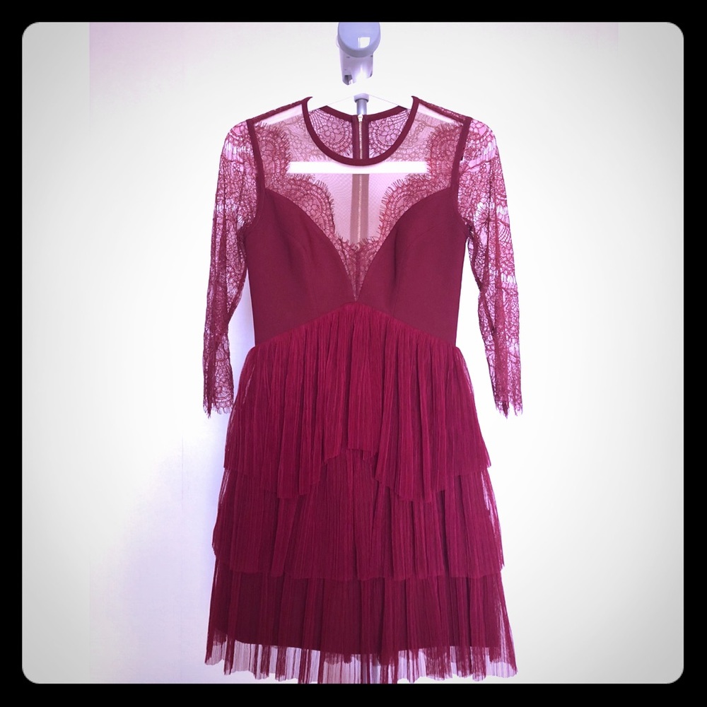 Three floor red lace dress Burgundy